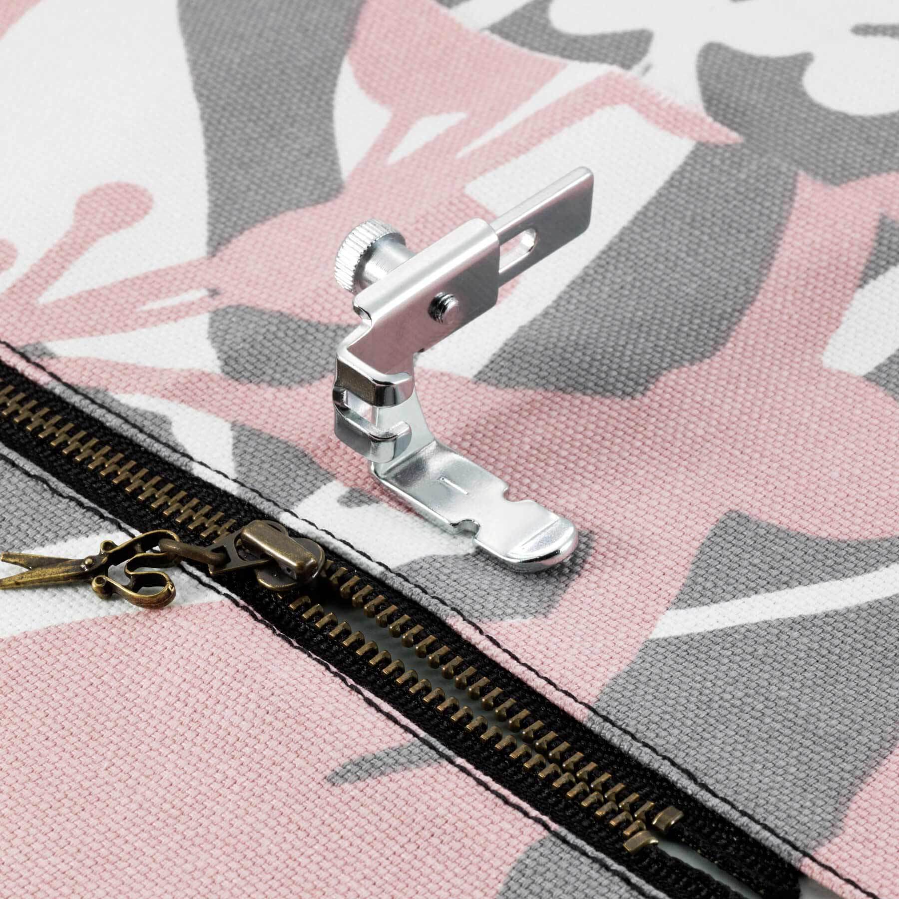 Brother - SA161 - Pied réglable pour fermeture à glissière