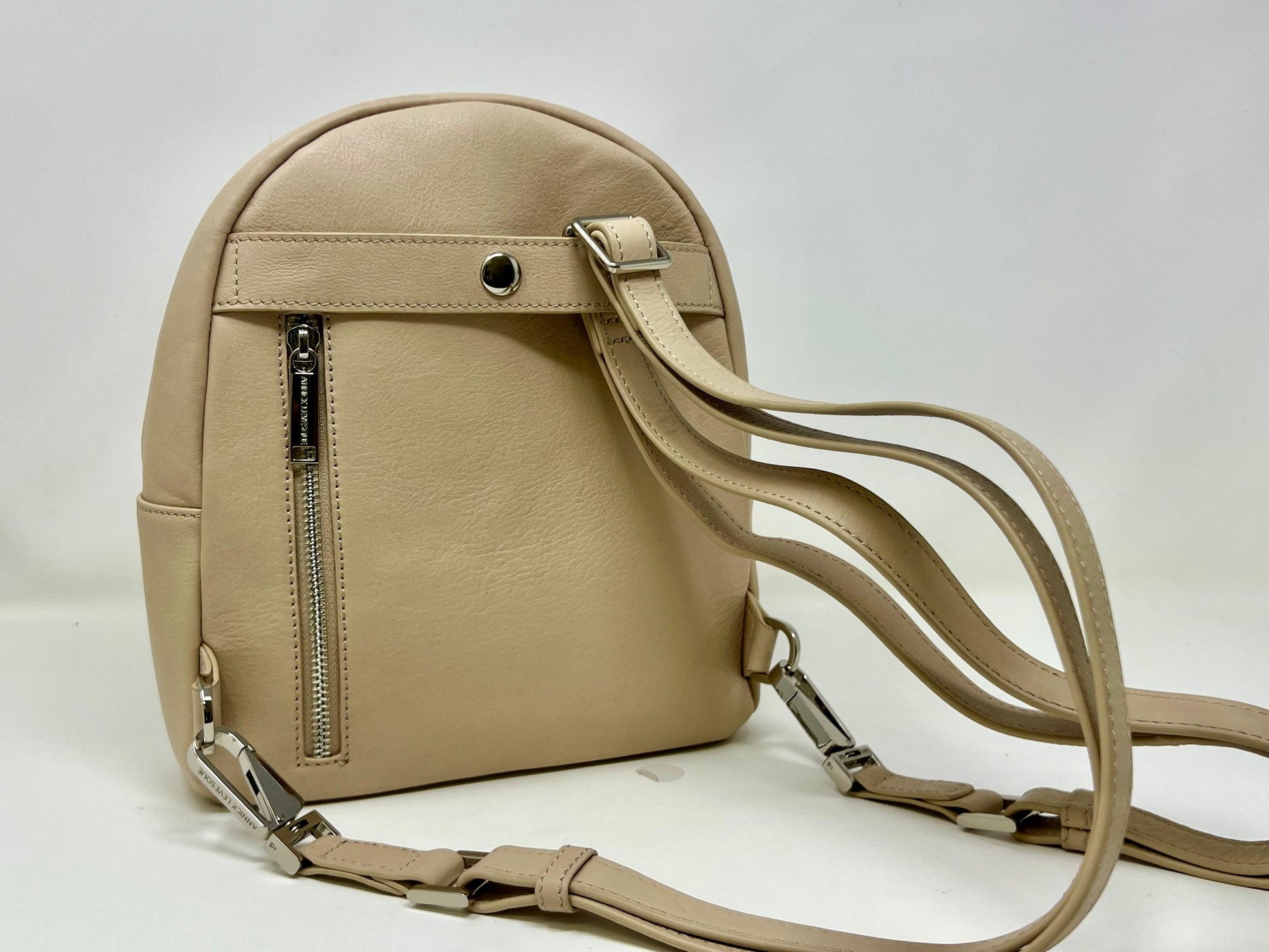 sac_à_dos_cuir_véritable_avec_lumières_Caroline_de_Annick_Levesque