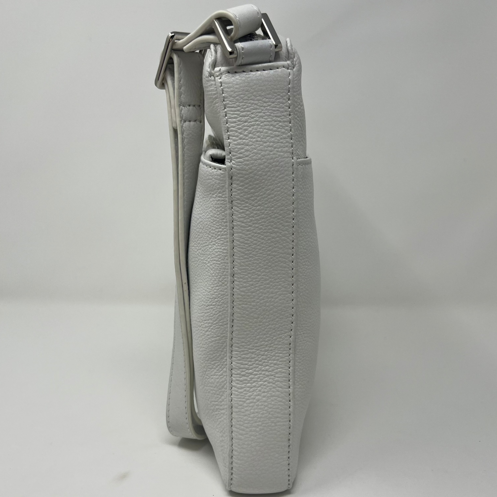 sac_bandouliere_cuir_veritable_blanc_sacoche_Gisele_de_Annick_Levesque
