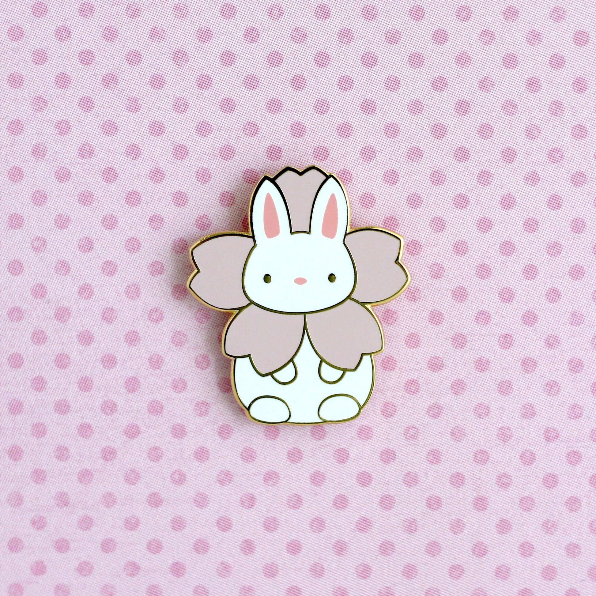 Broche en émail Sakura Bunny - Cadeau mignon lapin