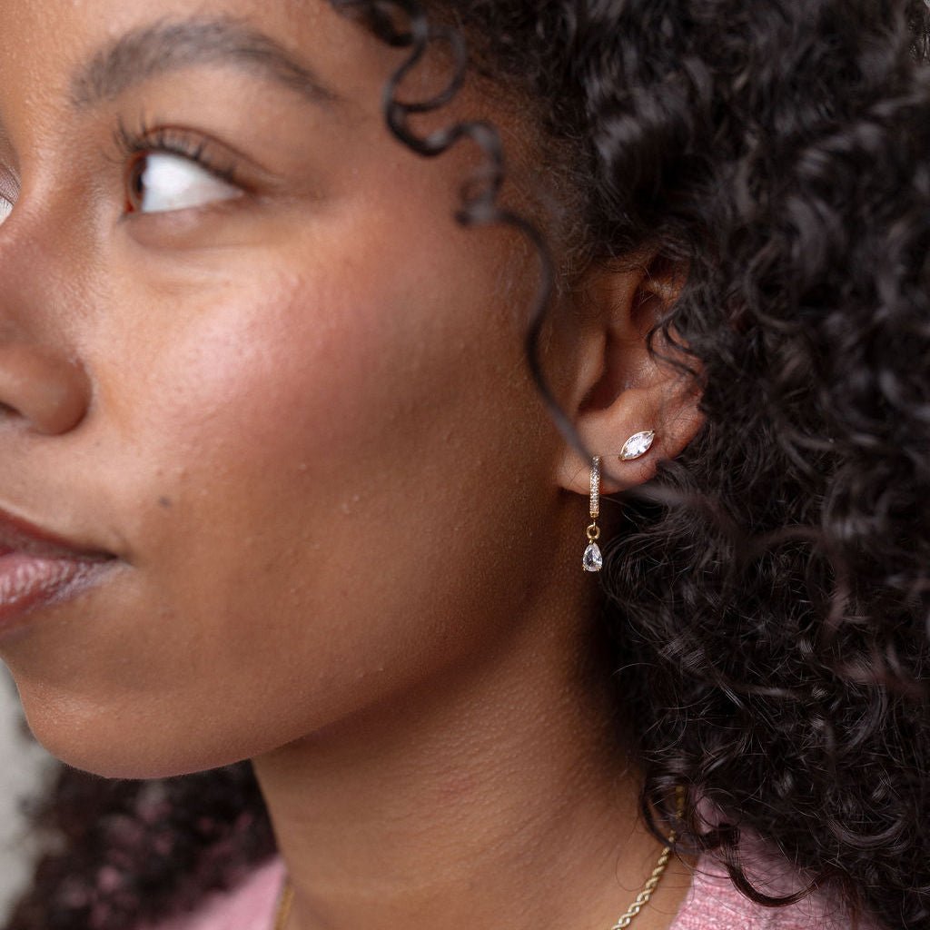 Boucles d'oreilles pendantes Mia en zircon