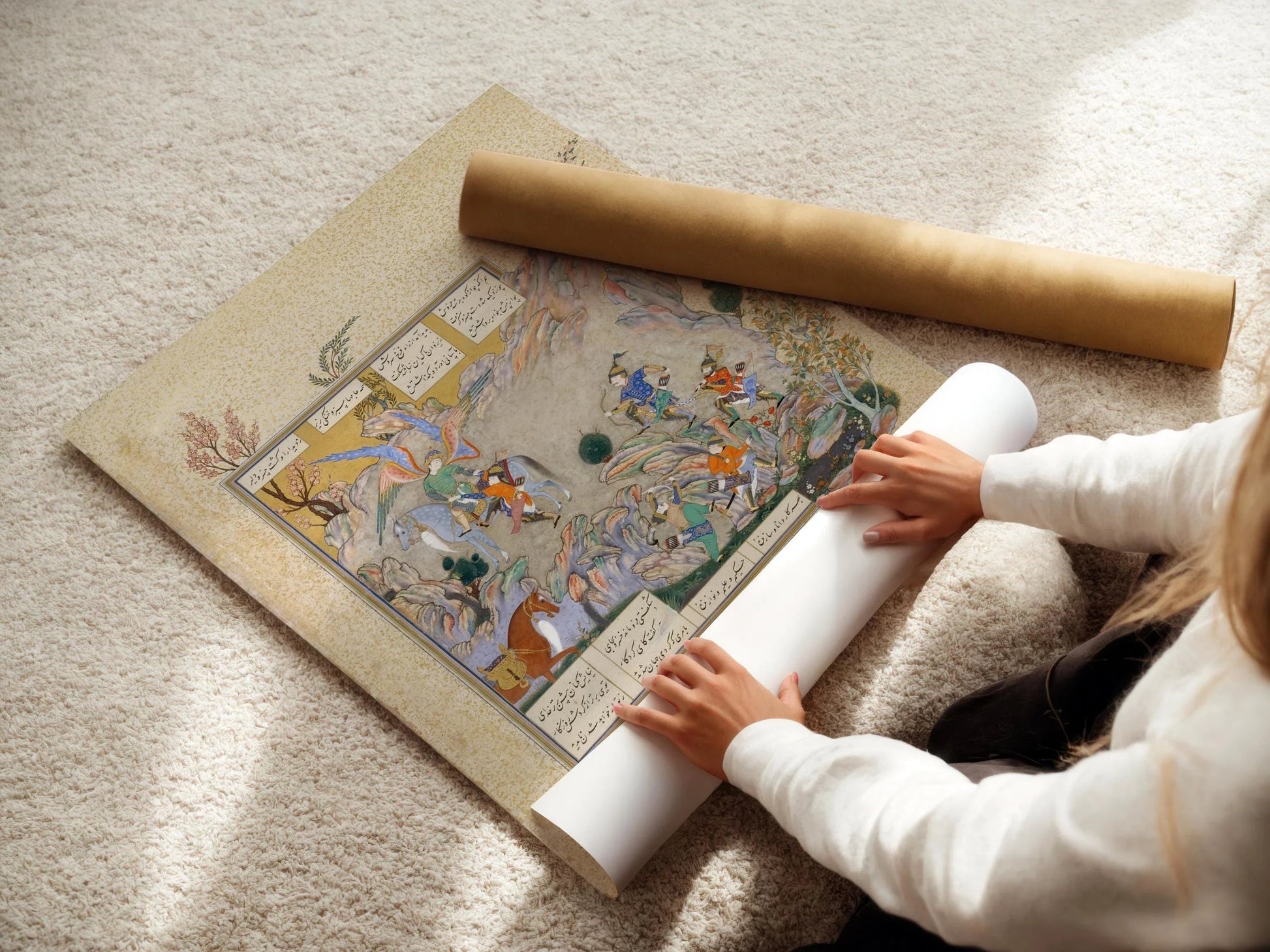 Estampe d'art giclée du Shahnameh : L'ange Surush sauve Khusrau Parviz, miniature persane (disponible avec ou sans cadre)