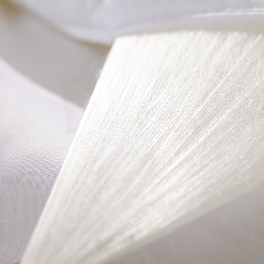 Garniture de couette en soie de mûrier avec enveloppe en coton luxueux