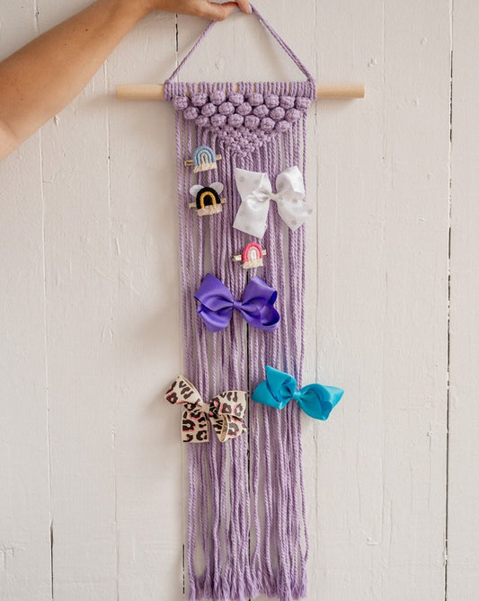 Small macrame bow holder