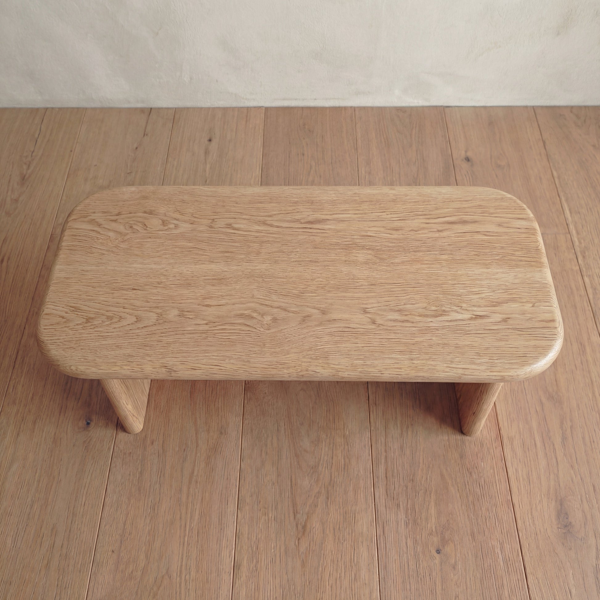 40 Inch Coffee Table in White Oak