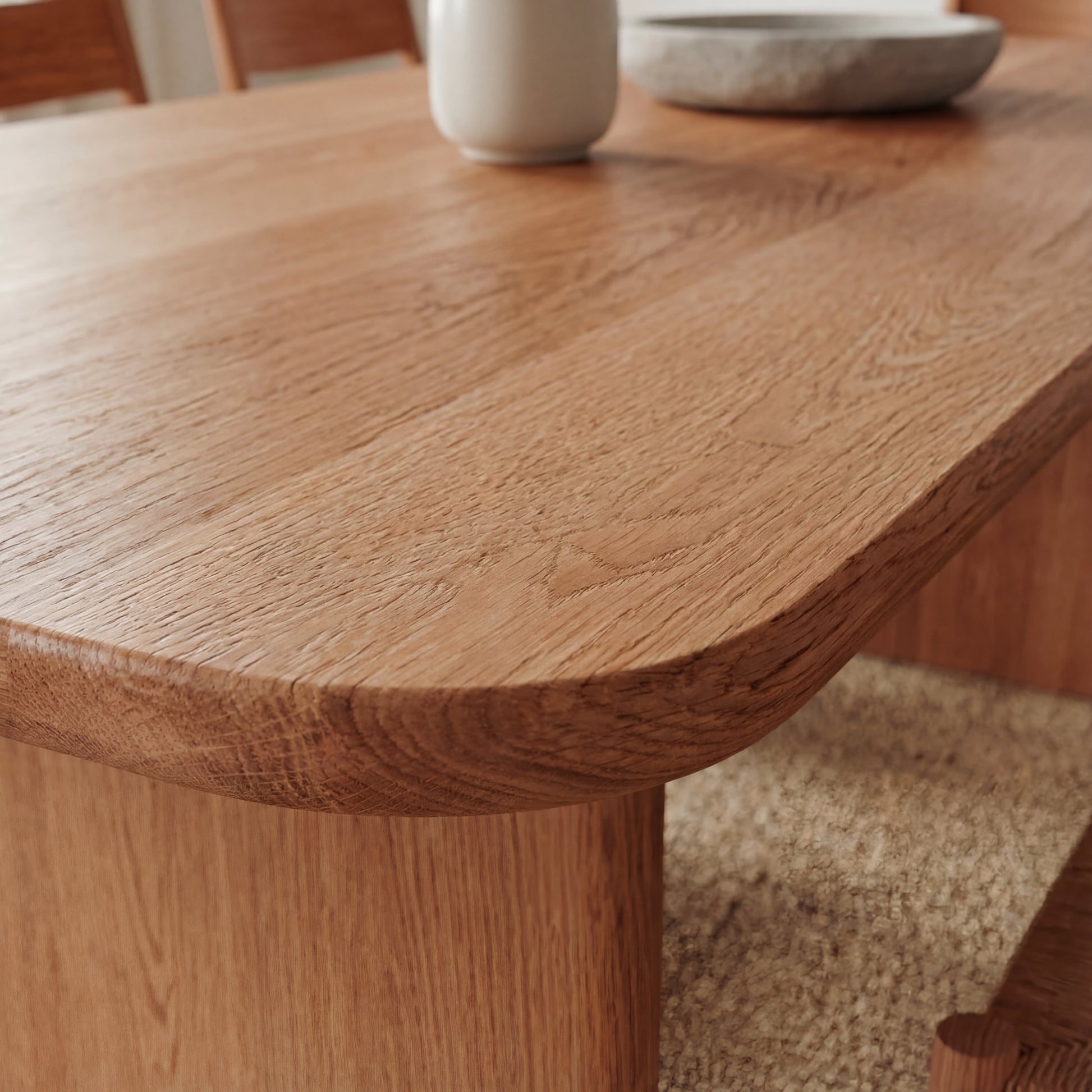 6 Person Dining Table in Red Oak
