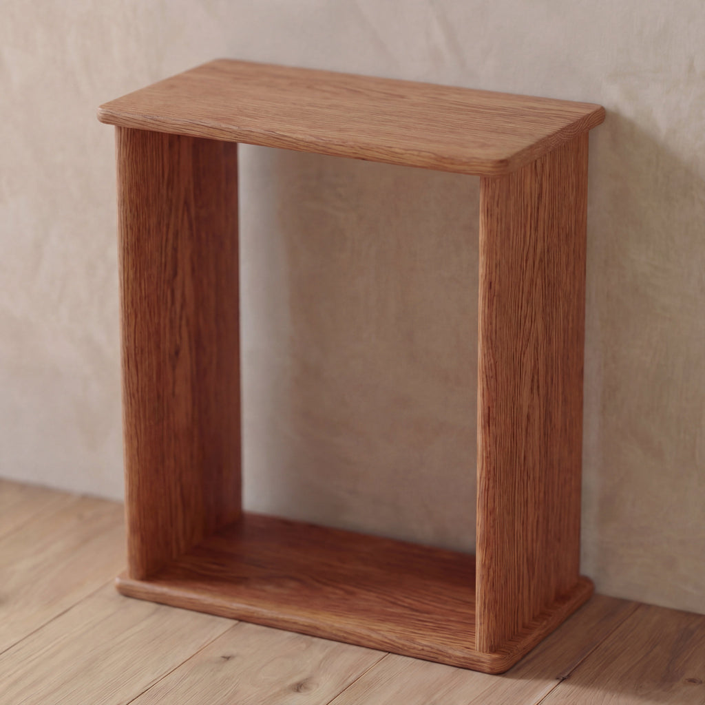 Side table in red oak