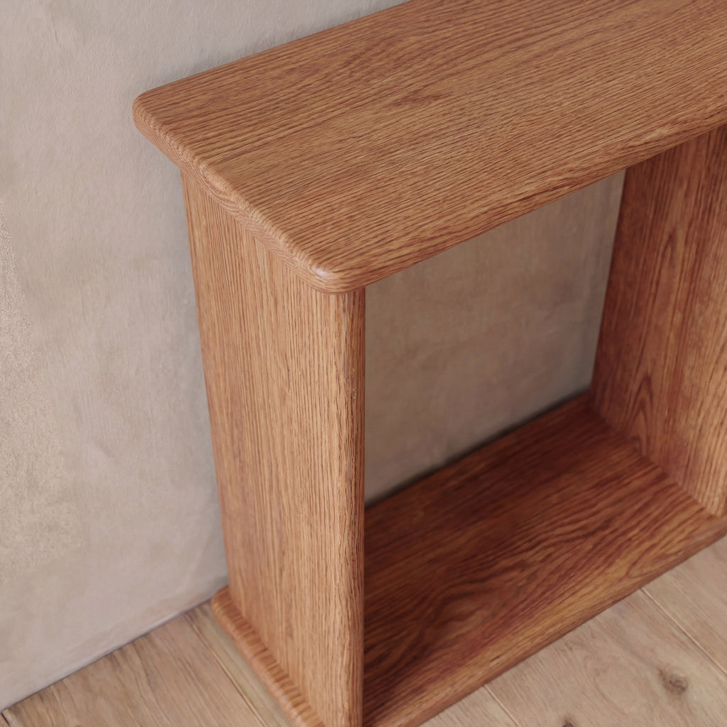 Side table in red oak