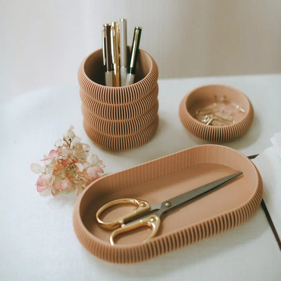 CURV Pen Holder