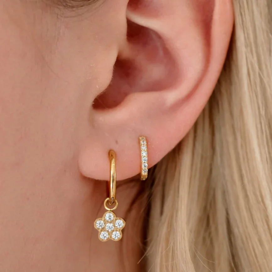 Boucles d'oreilles Huggies étincelantes