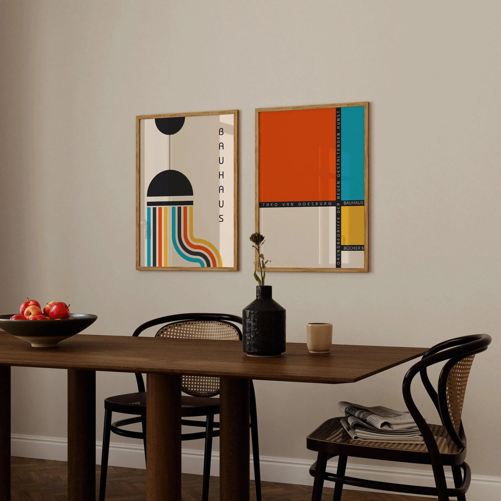 DUO D'AFFICHES COLORÉES Bauhaus | Affiches d'art moderne du milieu du siècle | Disponibles encadrées