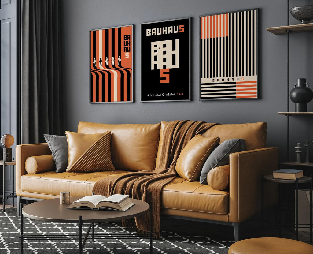 TRIO D'AFFICHES Bauhaus Noir et Orange | Notre ensemble d'exposition moderne du milieu du siècle le plus vendu | Disponible encadré