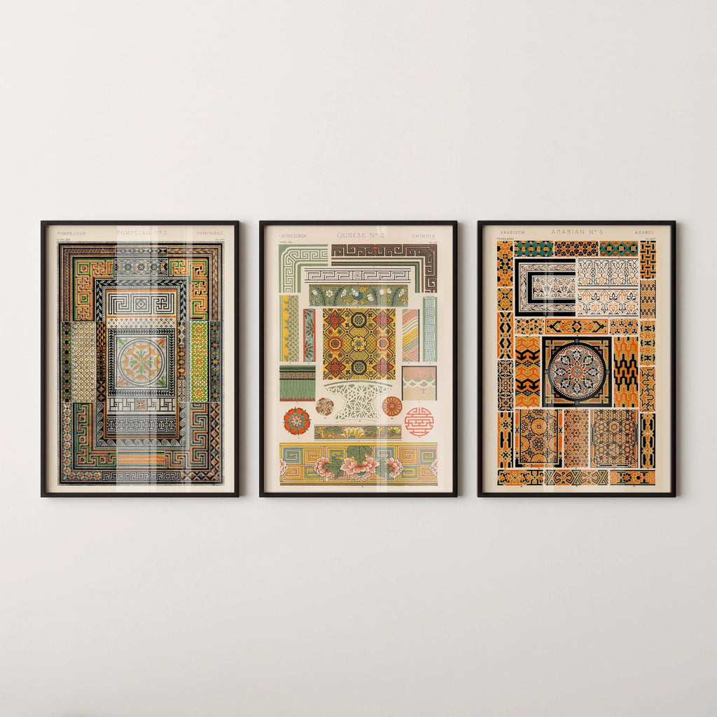 TRIO DE TABLEAUX Owen Jones | Motifs vintage pompéiens, arabes et chinois disponibles encadrés