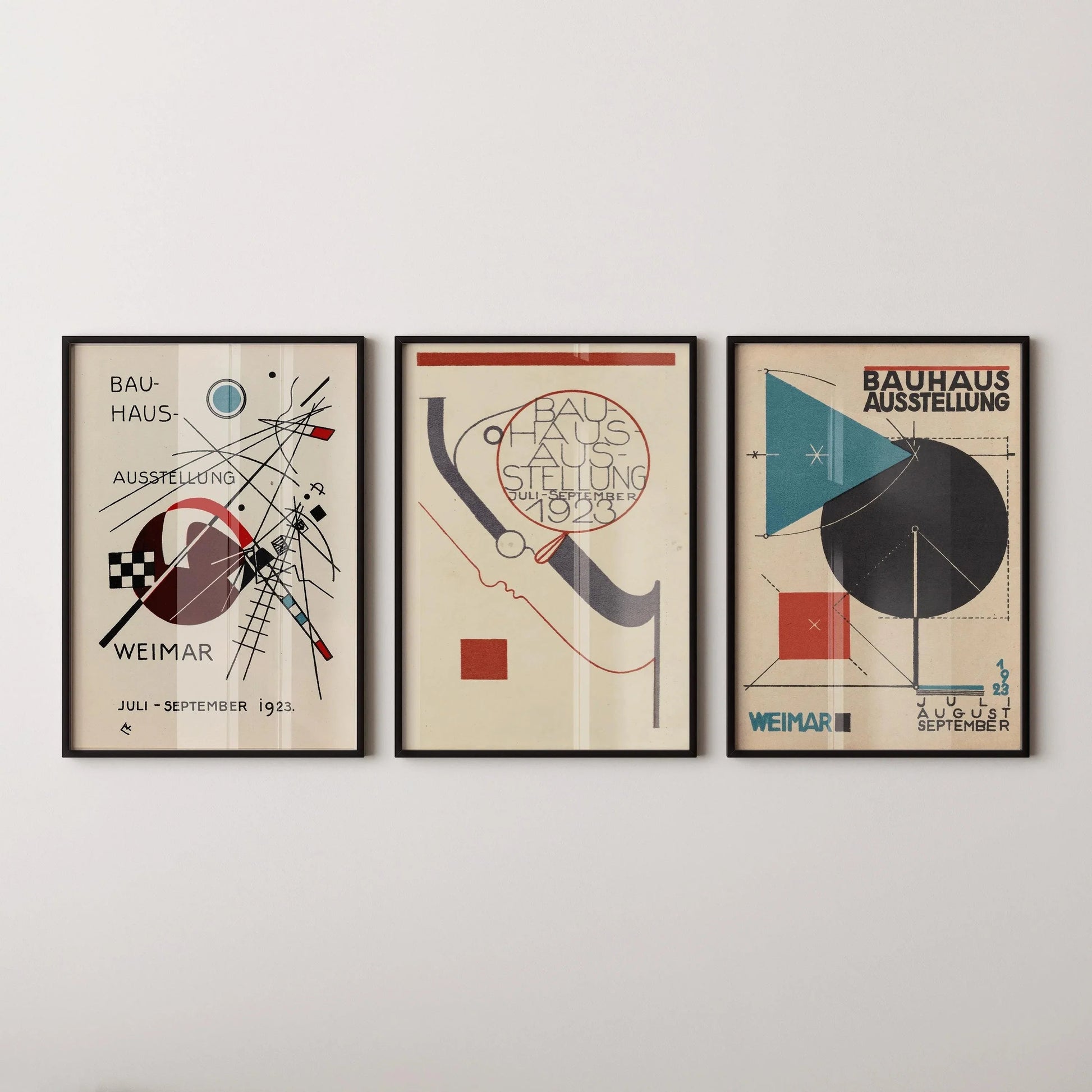 TRIO D'ŒUVRES Vintage Bauhaus | Estampes d'exposition du milieu du siècle | Disponibles encadrées ou non