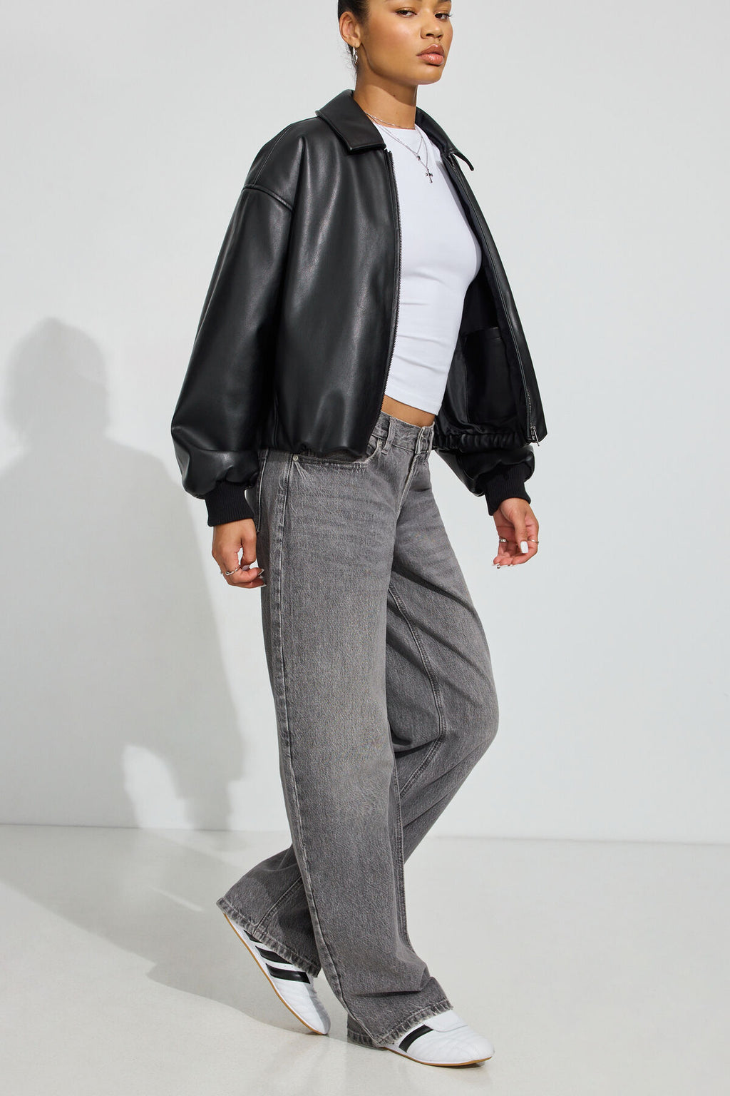 Low Rise Baggy Jeans