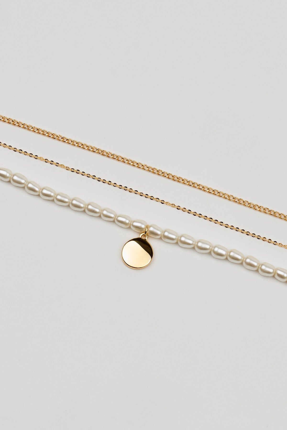 Ensemble de 3 colliers de perles et de chaînes