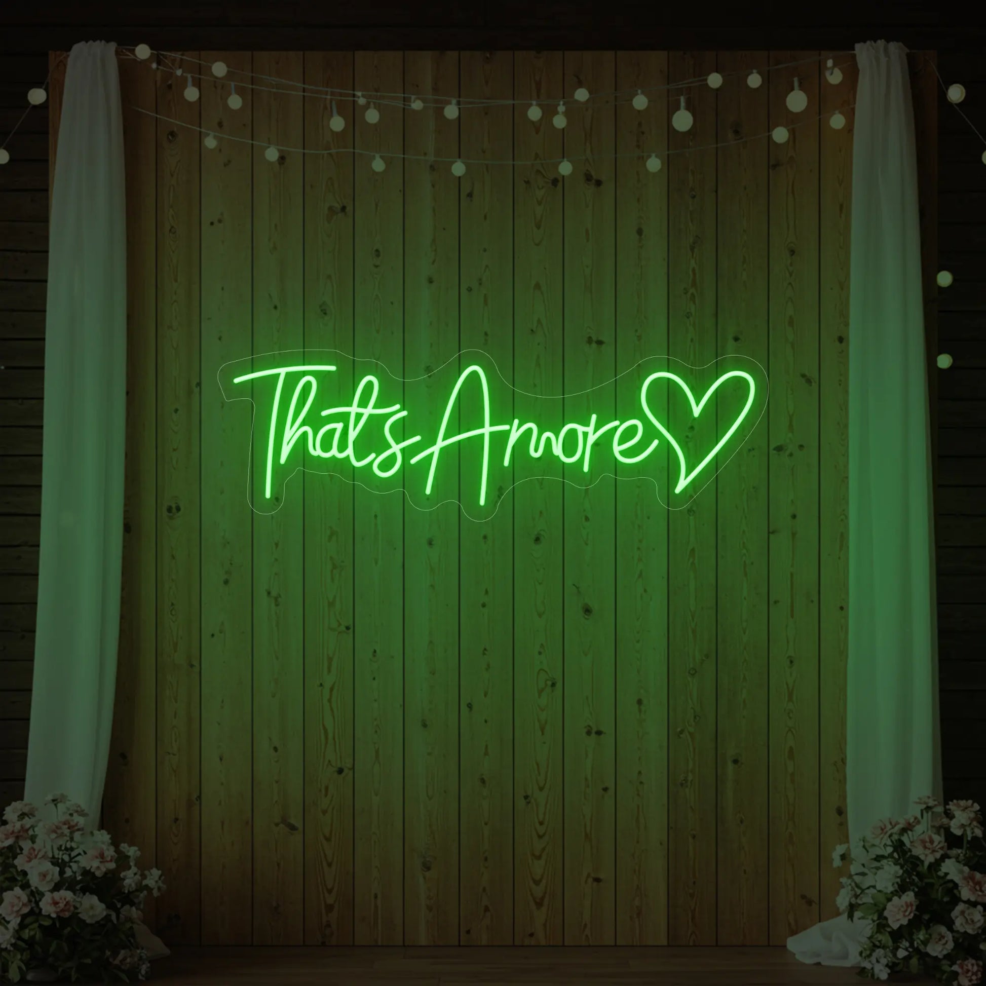 C'est l'amour avec l'enseigne lumineuse en forme de cœur V3