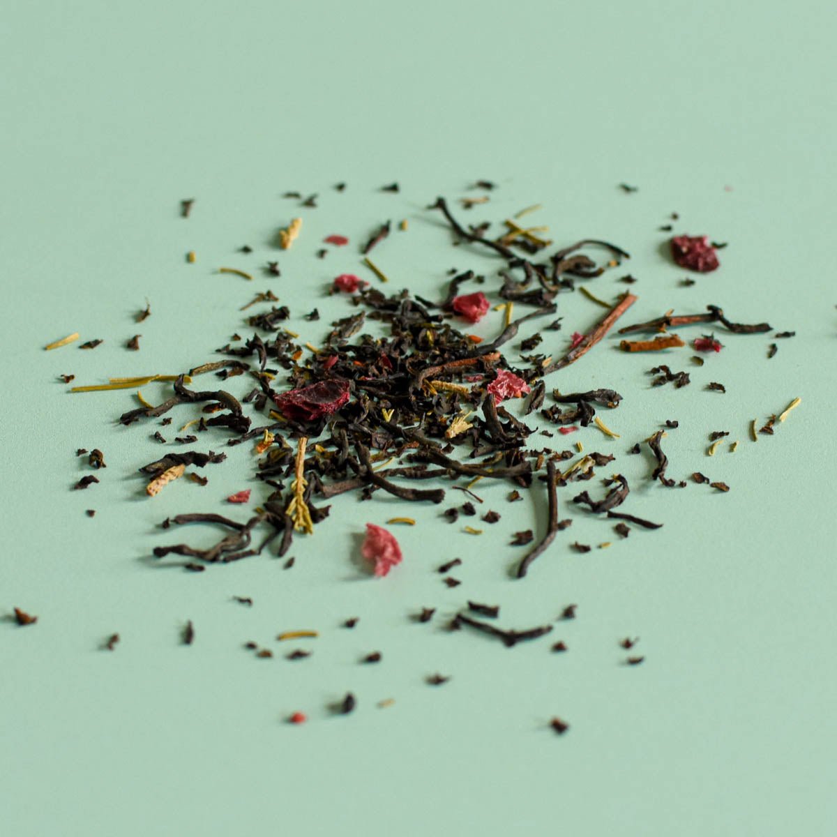 Loose Leaf Black Tea English Breakfast, Pine & Cranberry