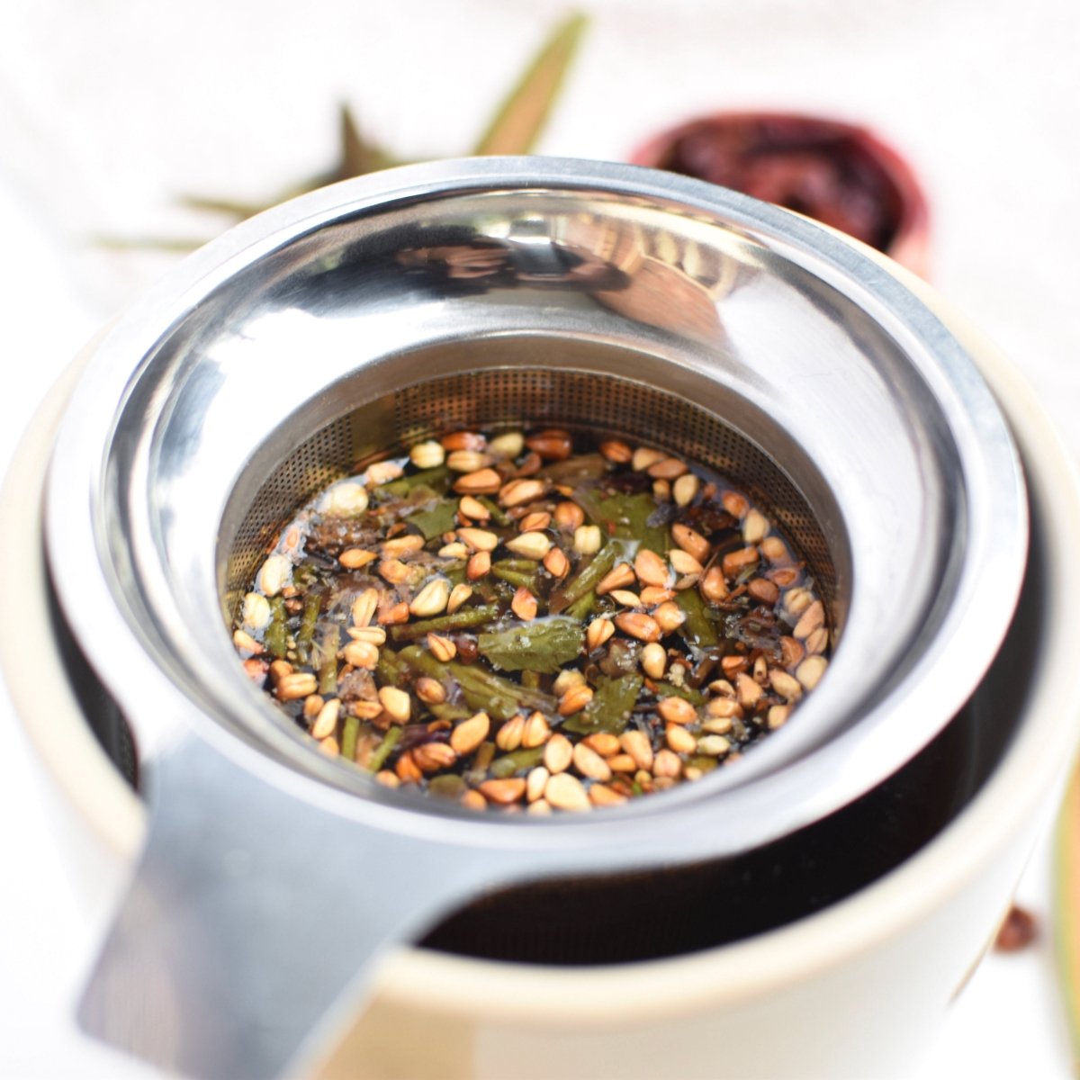 Loose Herbal Tea - Rosehip & Pimbina