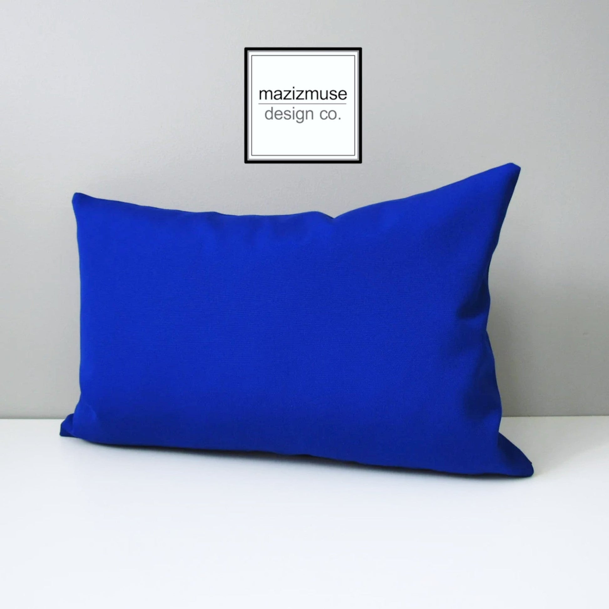 Housse de coussin d'extérieur Sunbrella True Blue, housse décorative bleu roi