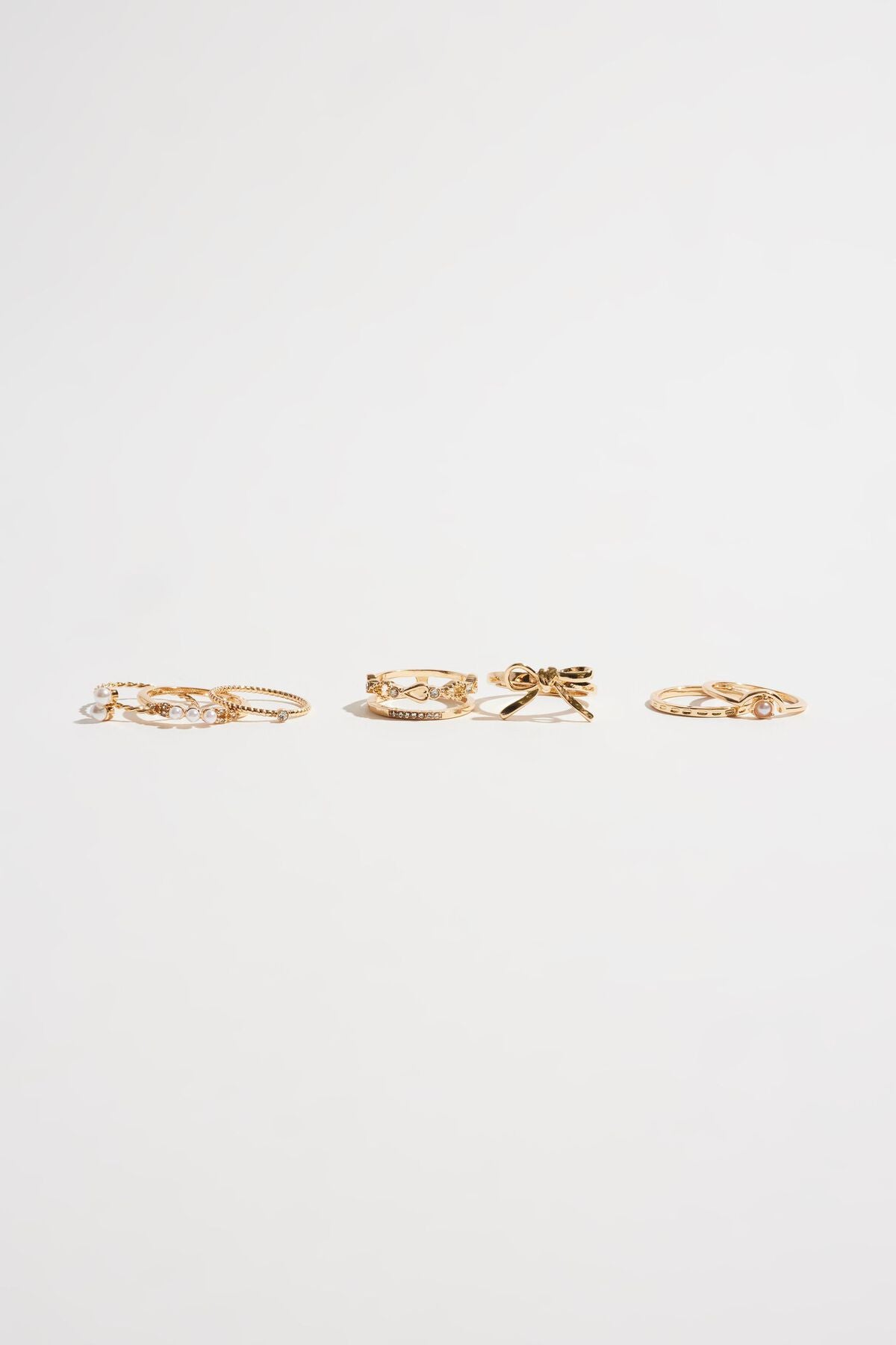 8-Pack Pearl and Bow Delicate Rings