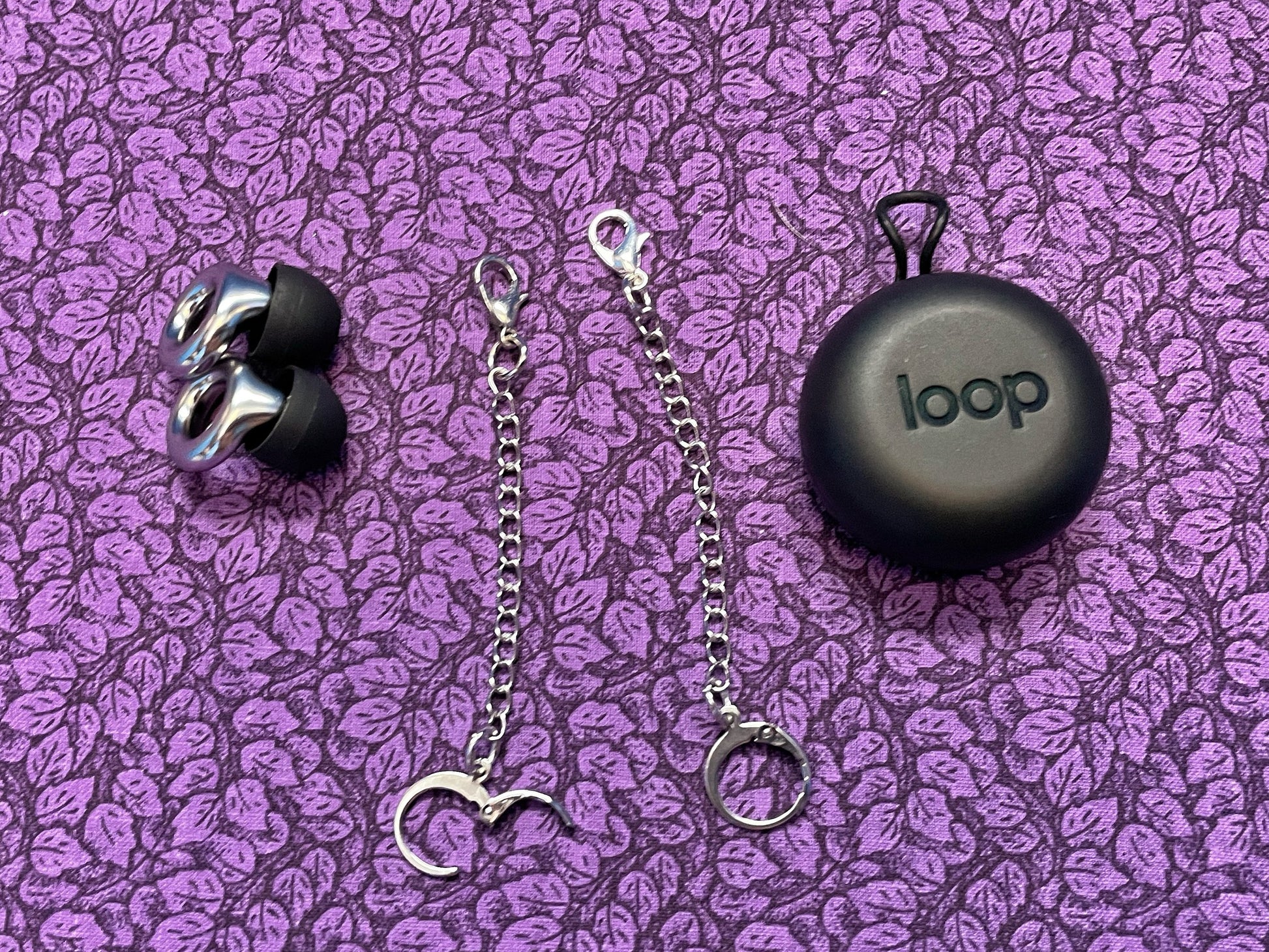 Chaînes de boucles d'oreilles à bouchons d'oreilles