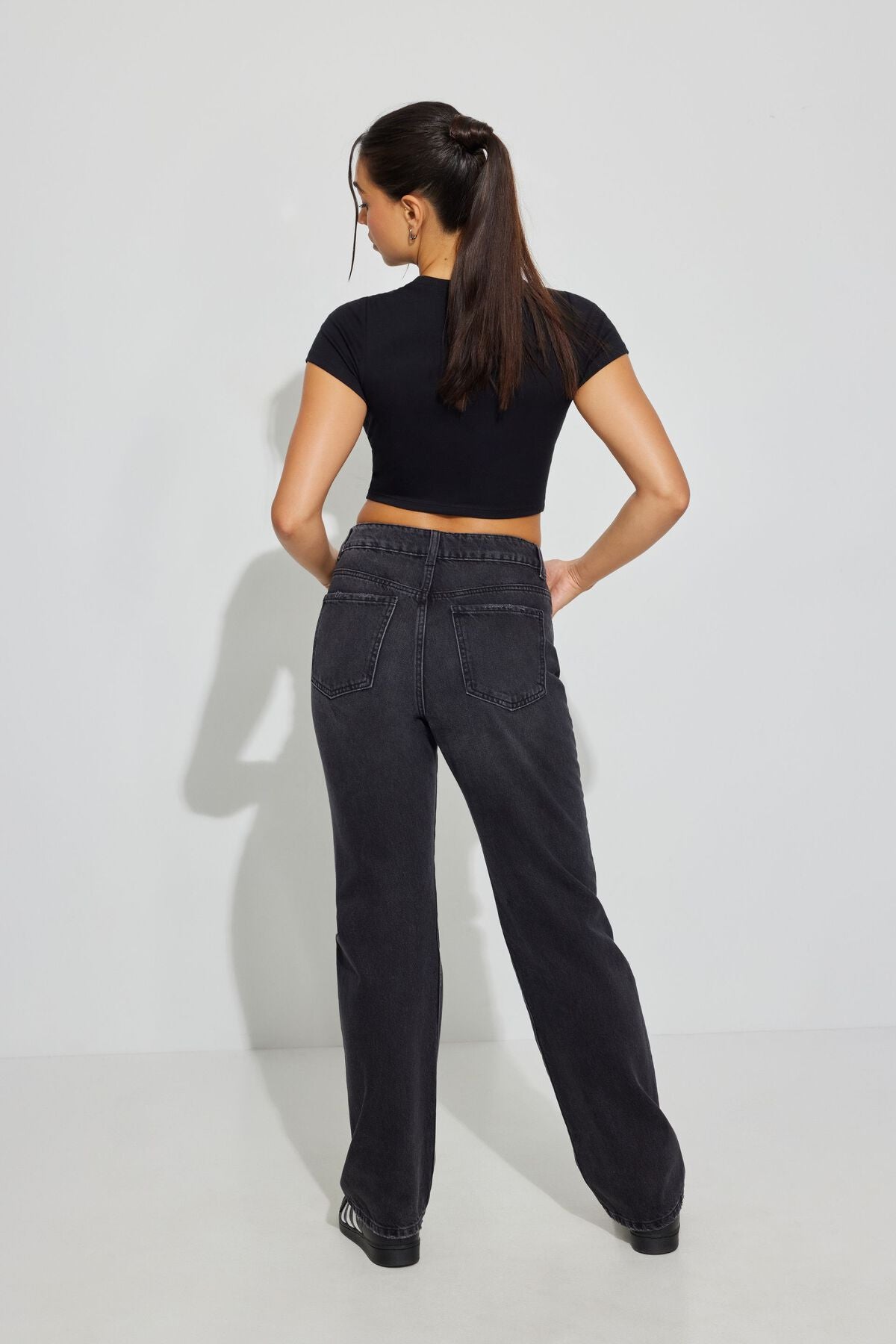 90s Straight Jean