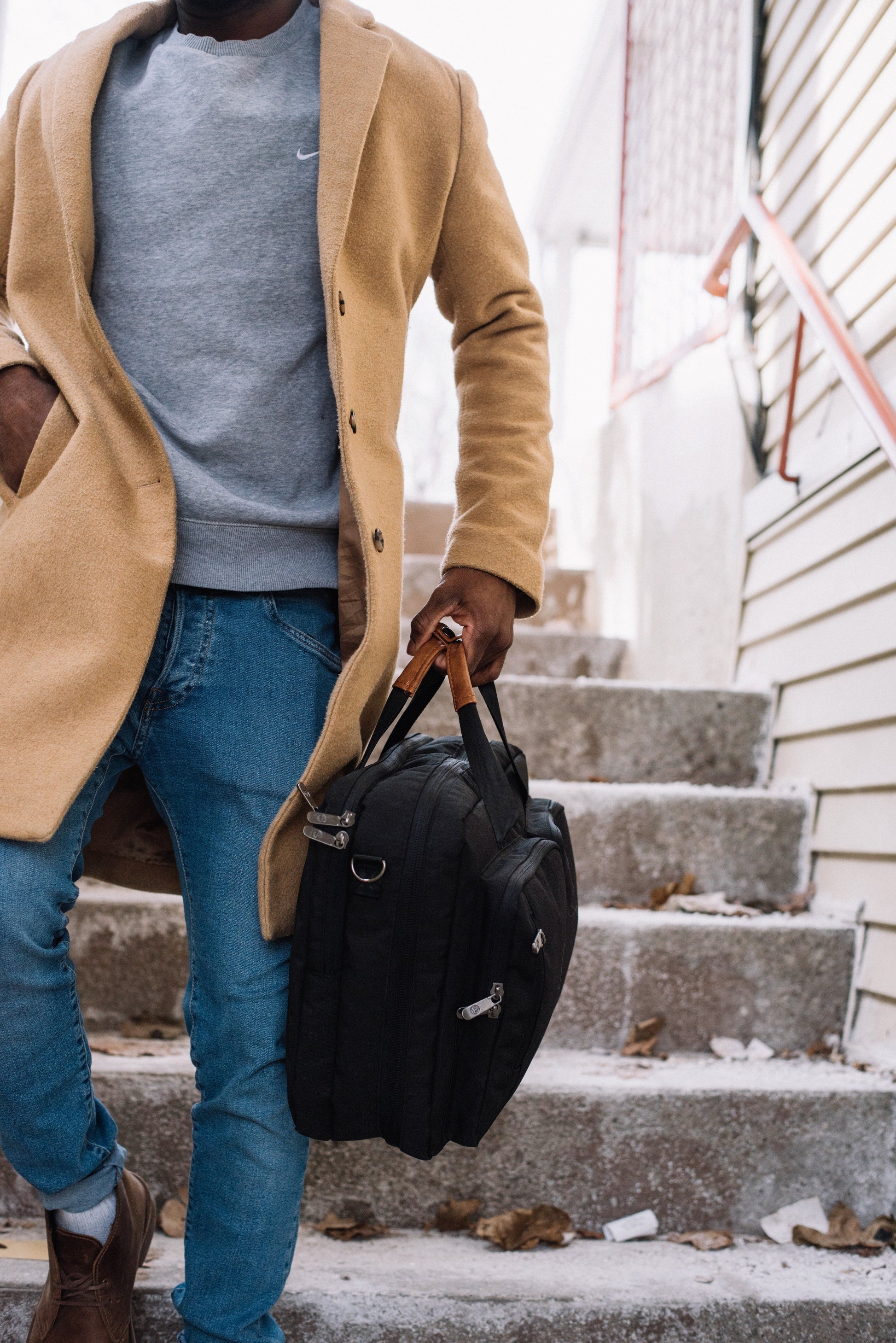 PKG Trenton 31L District Messenger | Backpack