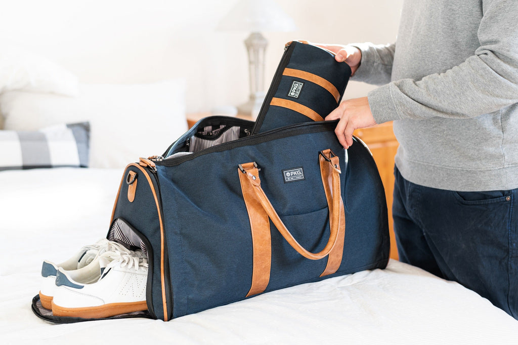 PKG Rosedale 41L Garment duffel bag