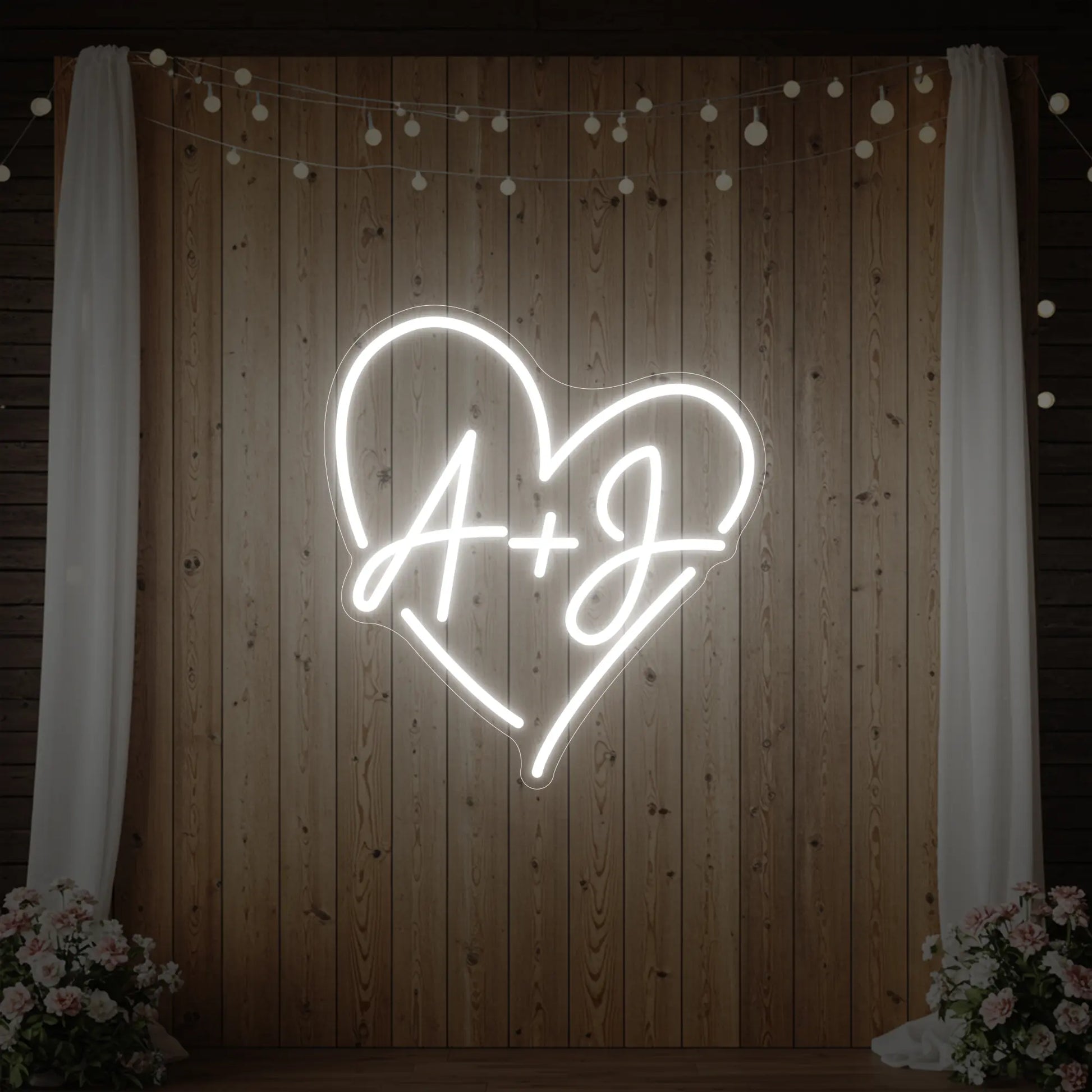 Enseigne néon personnalisée avec initiales de mariage V7