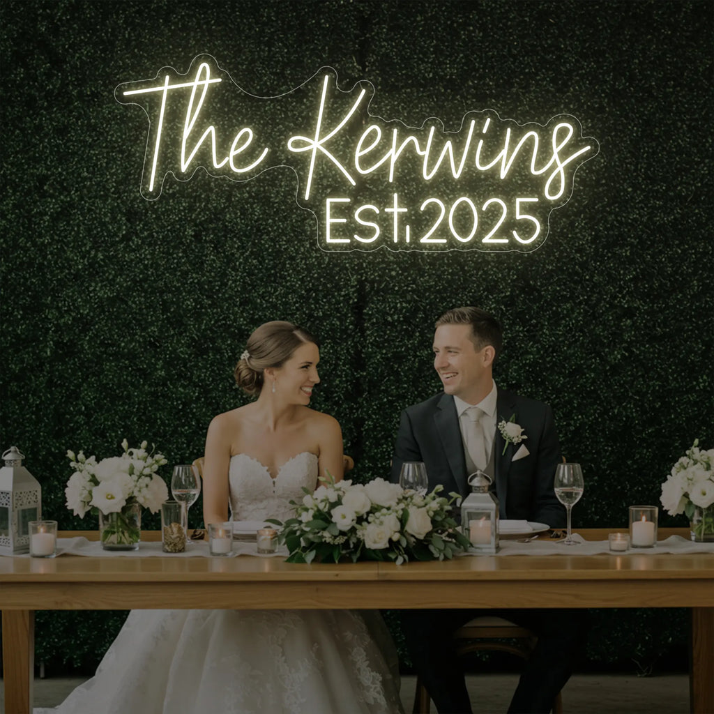 Enseigne lumineuse personnalisée avec noms de famille de mariage V5