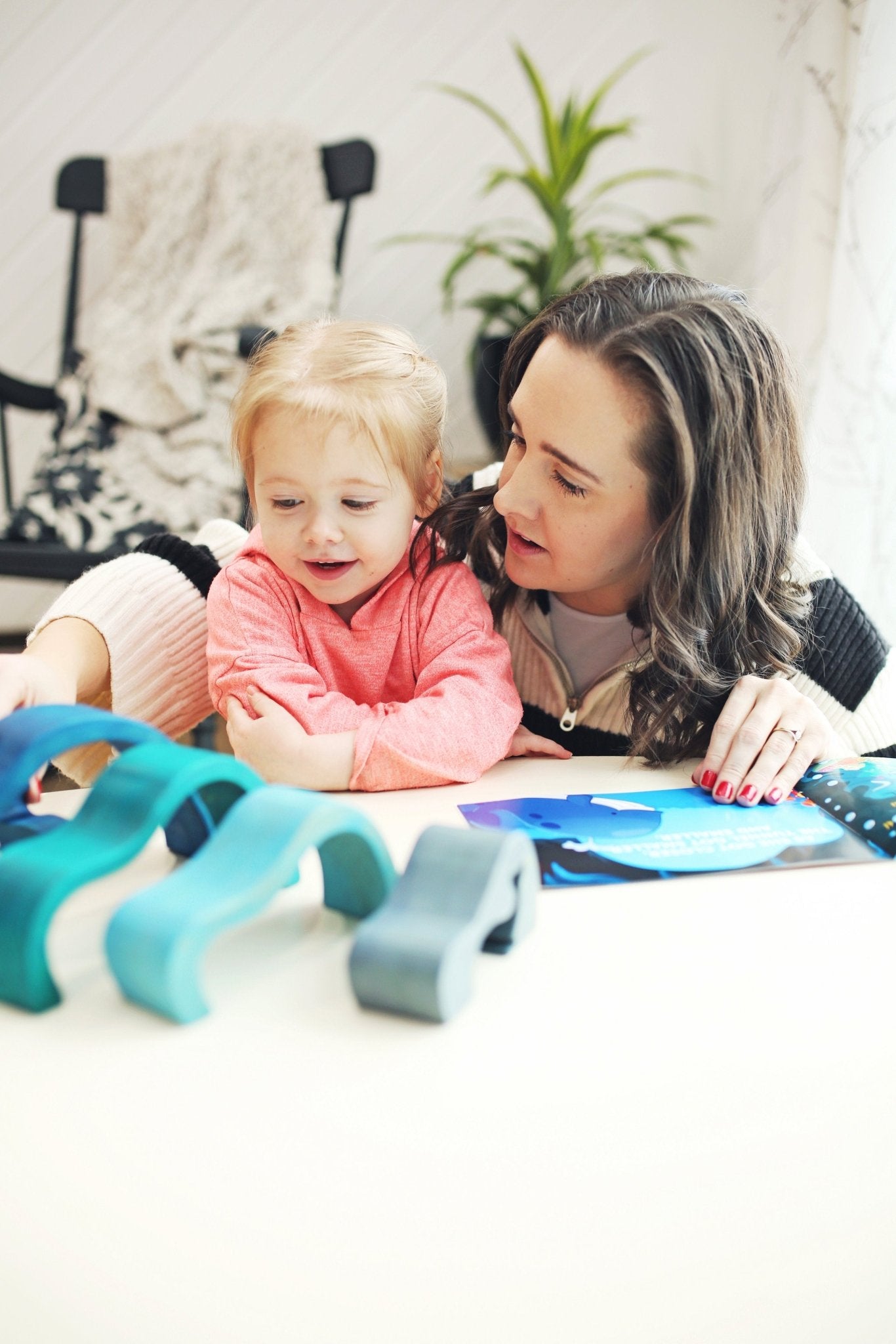 Whale of a tale - stacking toy and book set