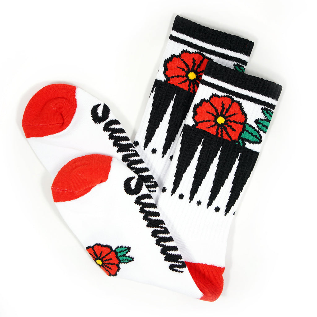Chaussettes blanches à fleurs géométriques