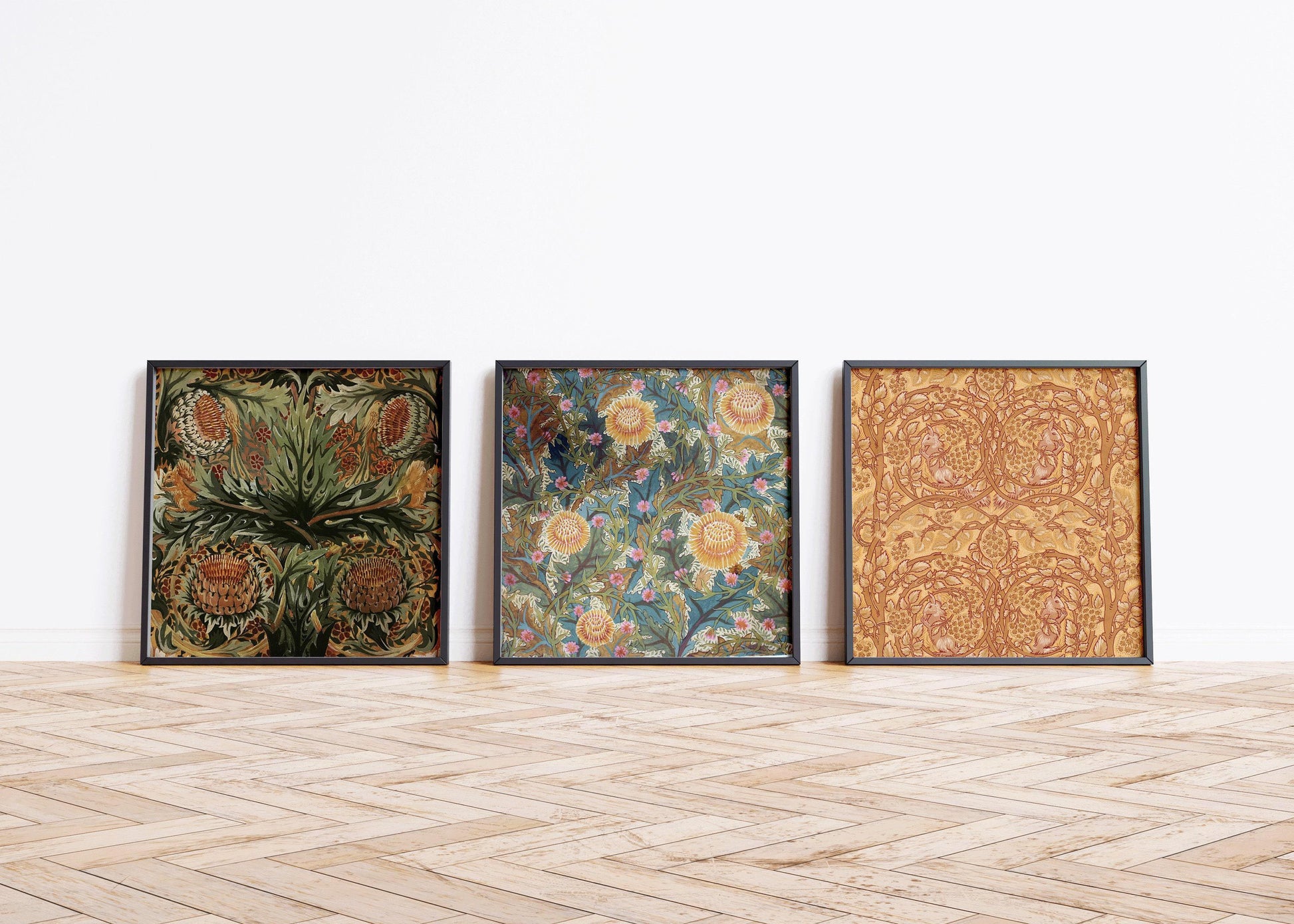 William Morris STATEMENT TRIO Arthur Heygate Mackmurdo | Artichauts, Ronces, Chrysanthèmes et Écureuils, disponible encadré 1x1