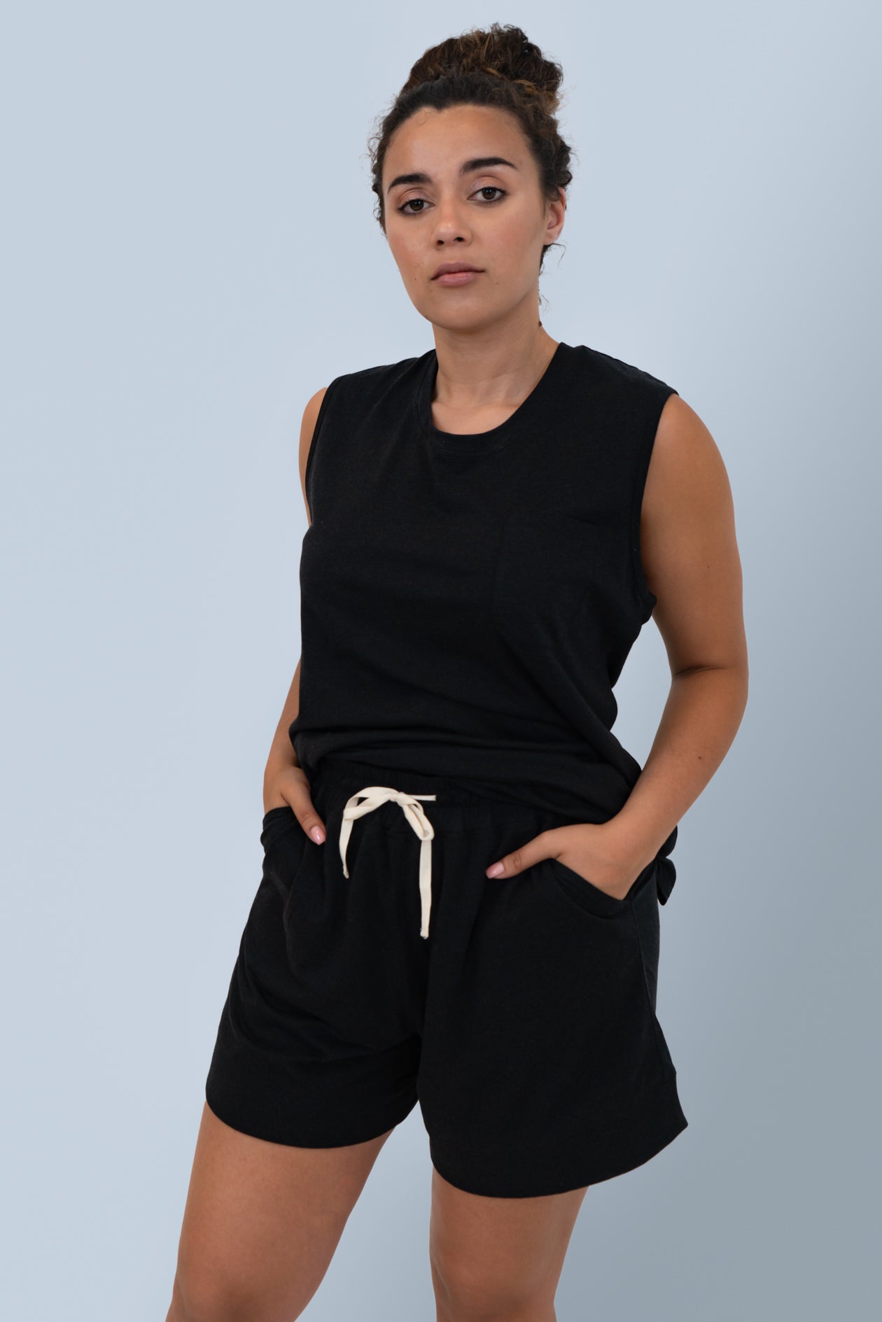[Alexandra is 172cm (5'8'') is wearing an L]