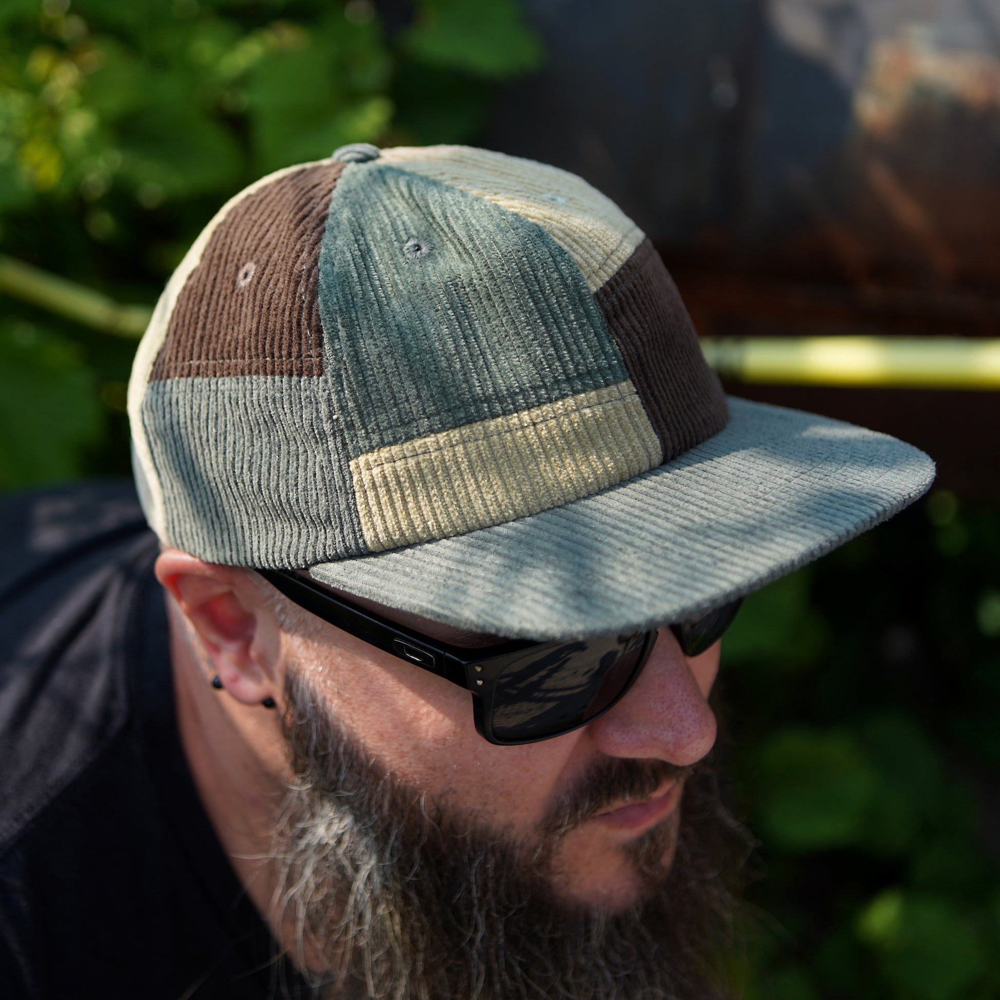 Chapeau patchwork en velours côtelé