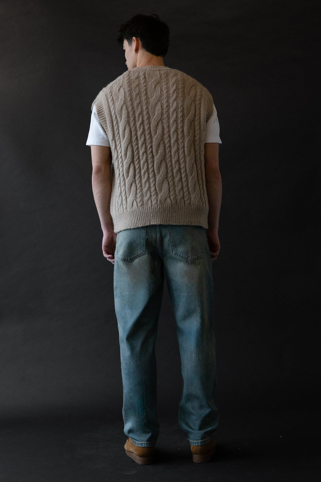 Gilet pull en maille torsadée