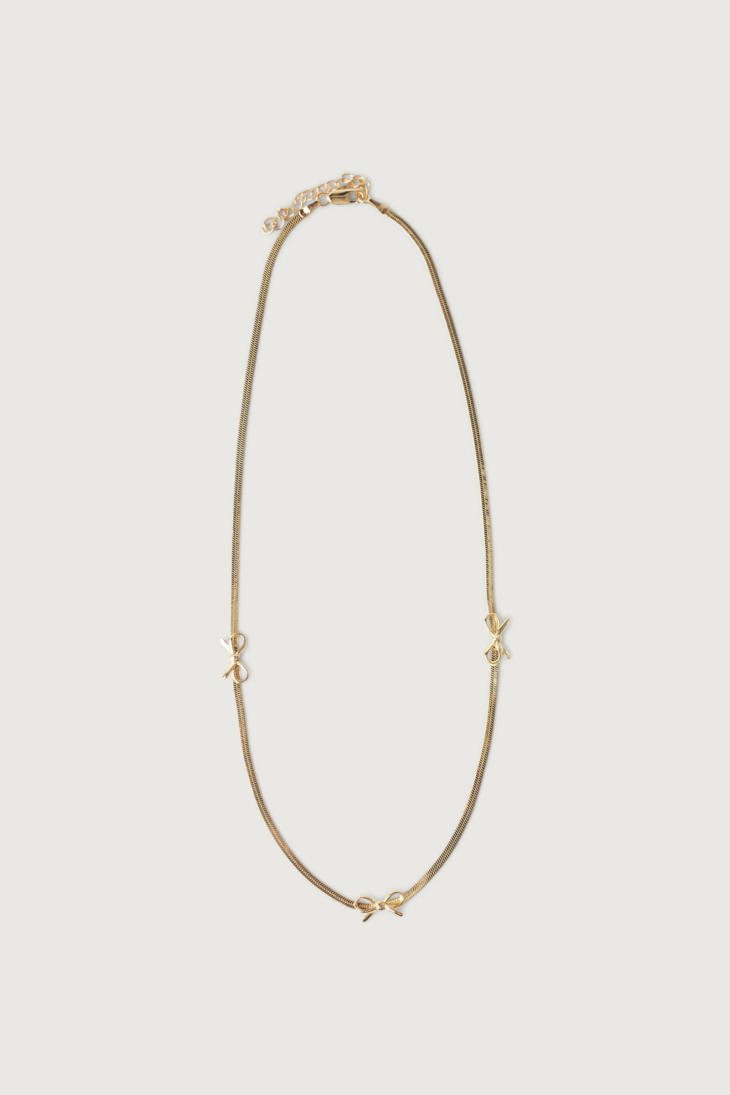 Collier chaîne serpent avec nœuds