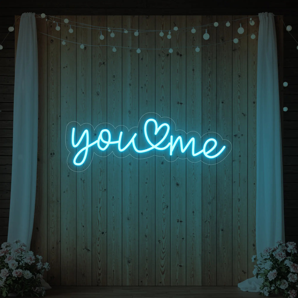 Enseigne lumineuse « Tu m'aimes »