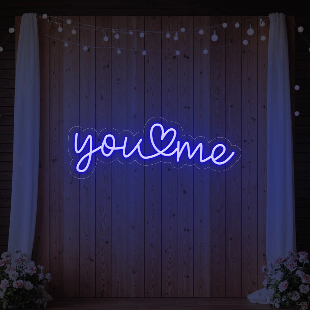 Enseigne lumineuse « Tu m'aimes »