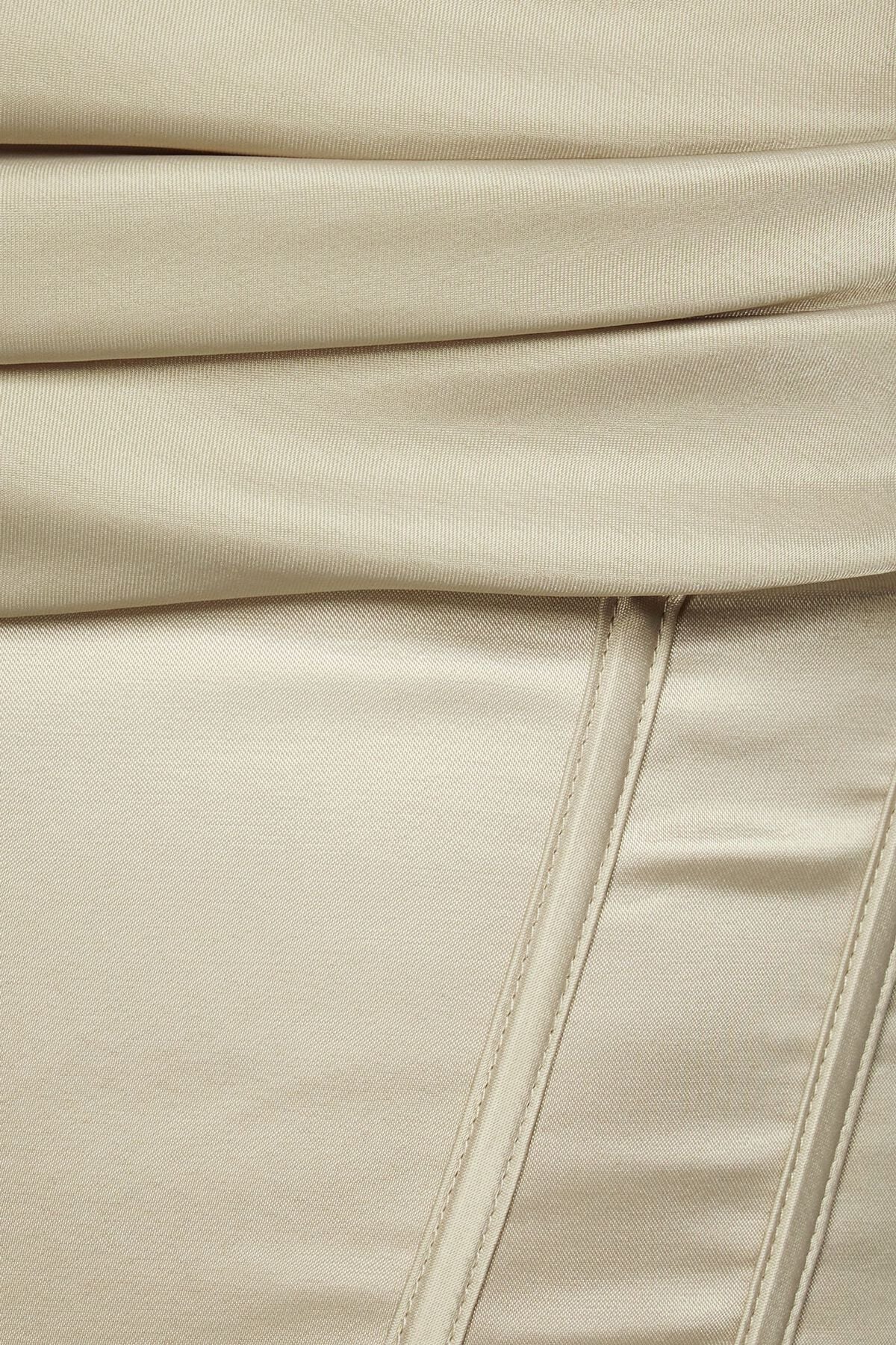 Haut corset en satin drapé