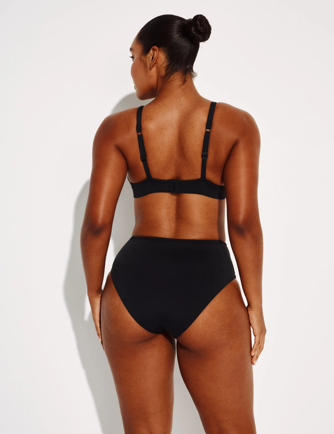 Bas de bikini froncé