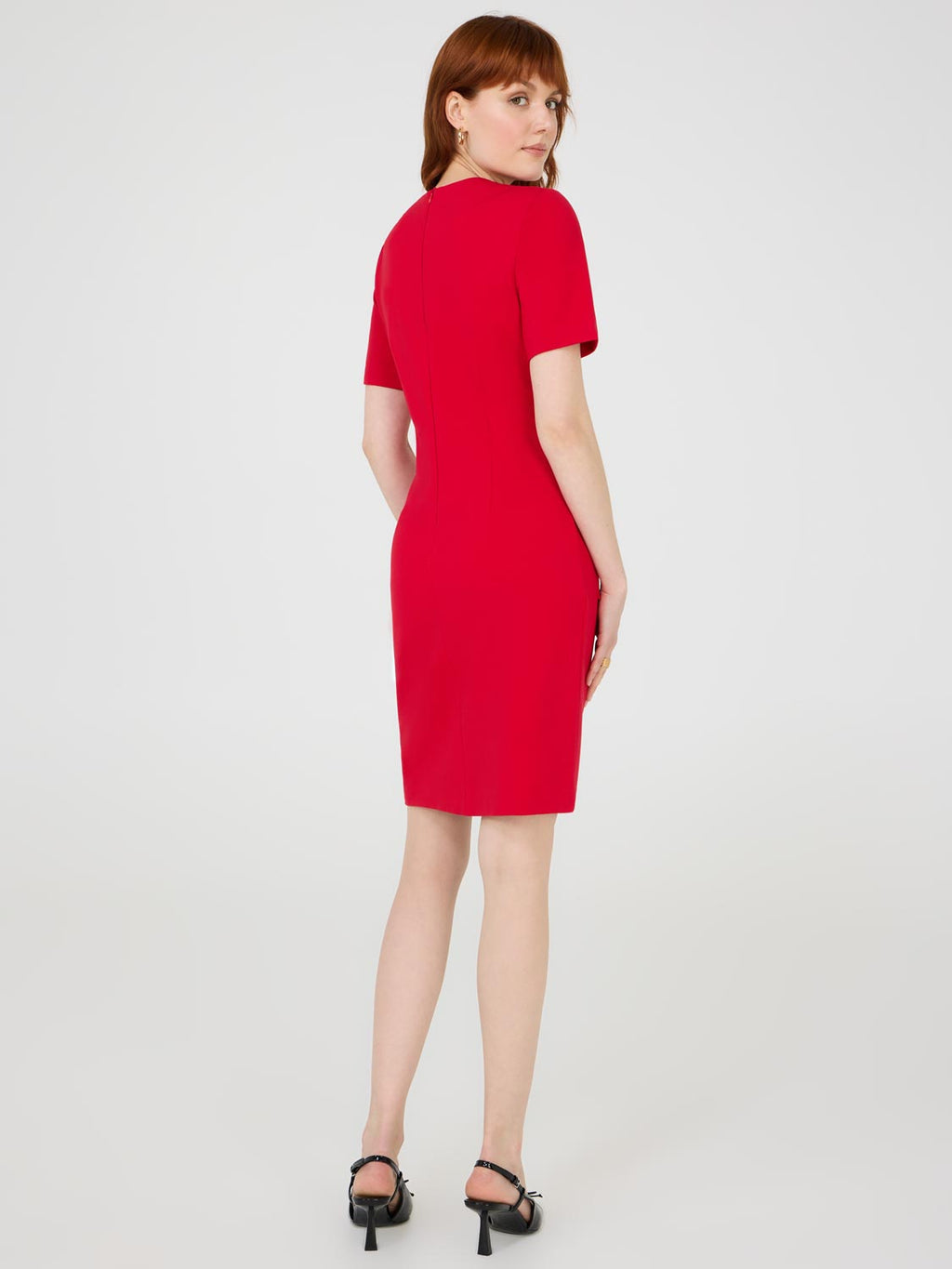 Robe boutonnée à manches courtes sur le devant