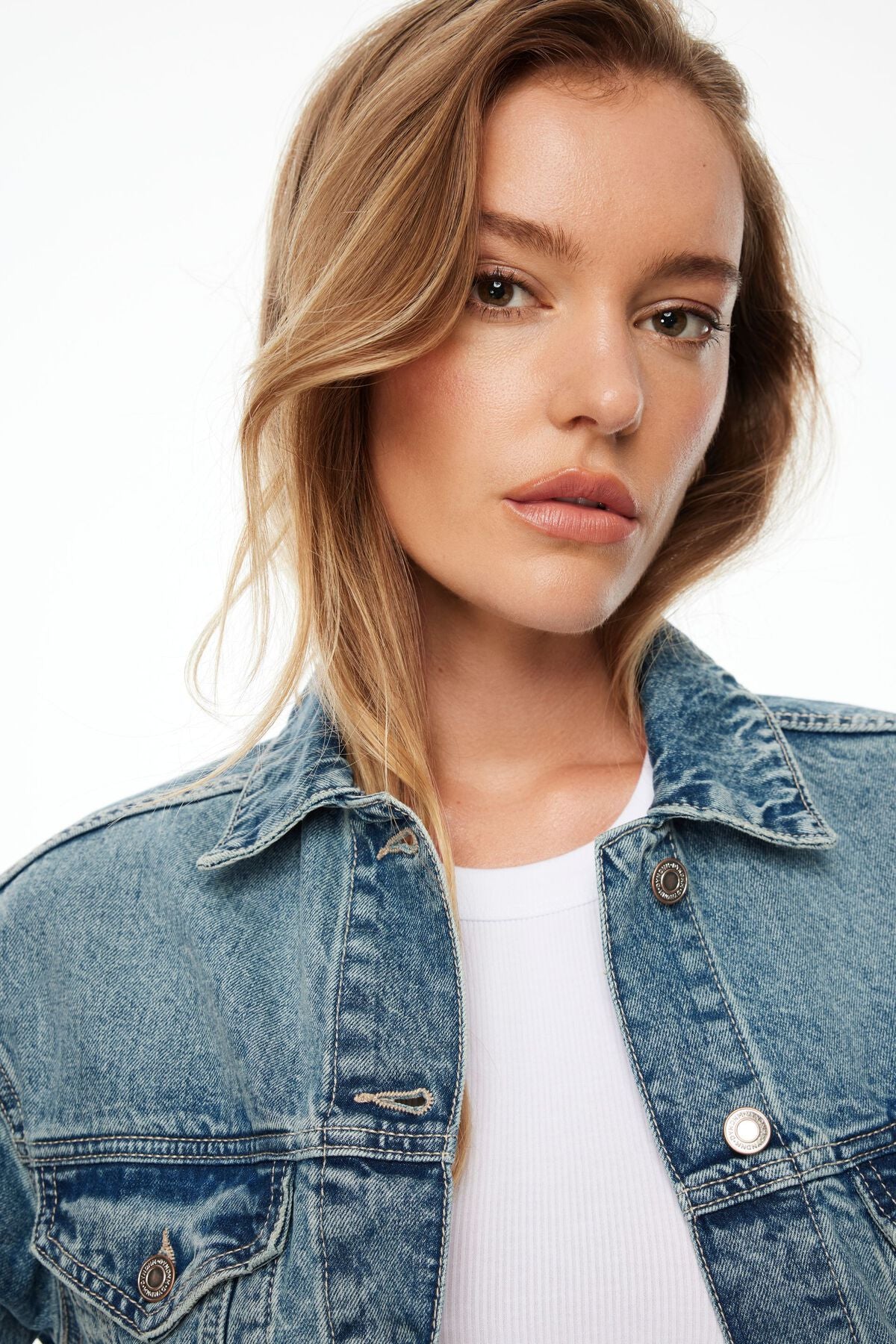 Veste en jean boutonnée