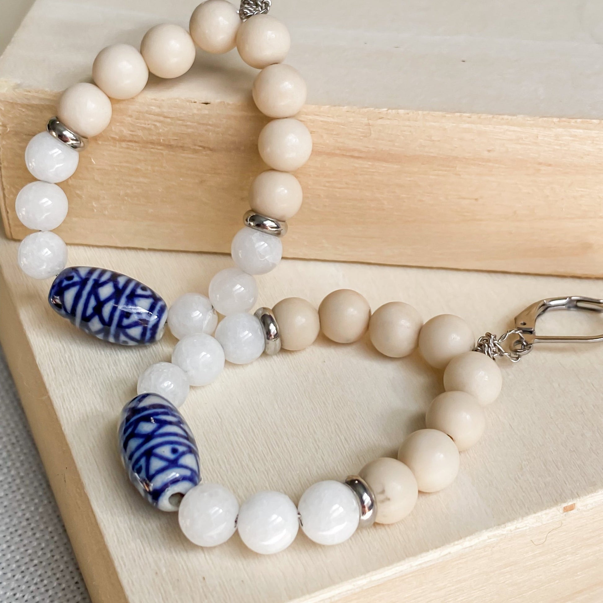 Boucles d'oreilles bohèmes pendantes en pierres naturelles | NAXOS